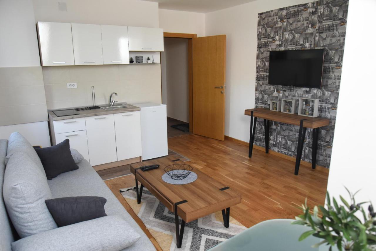 Millenium Apartment 소코 반자 외부 사진