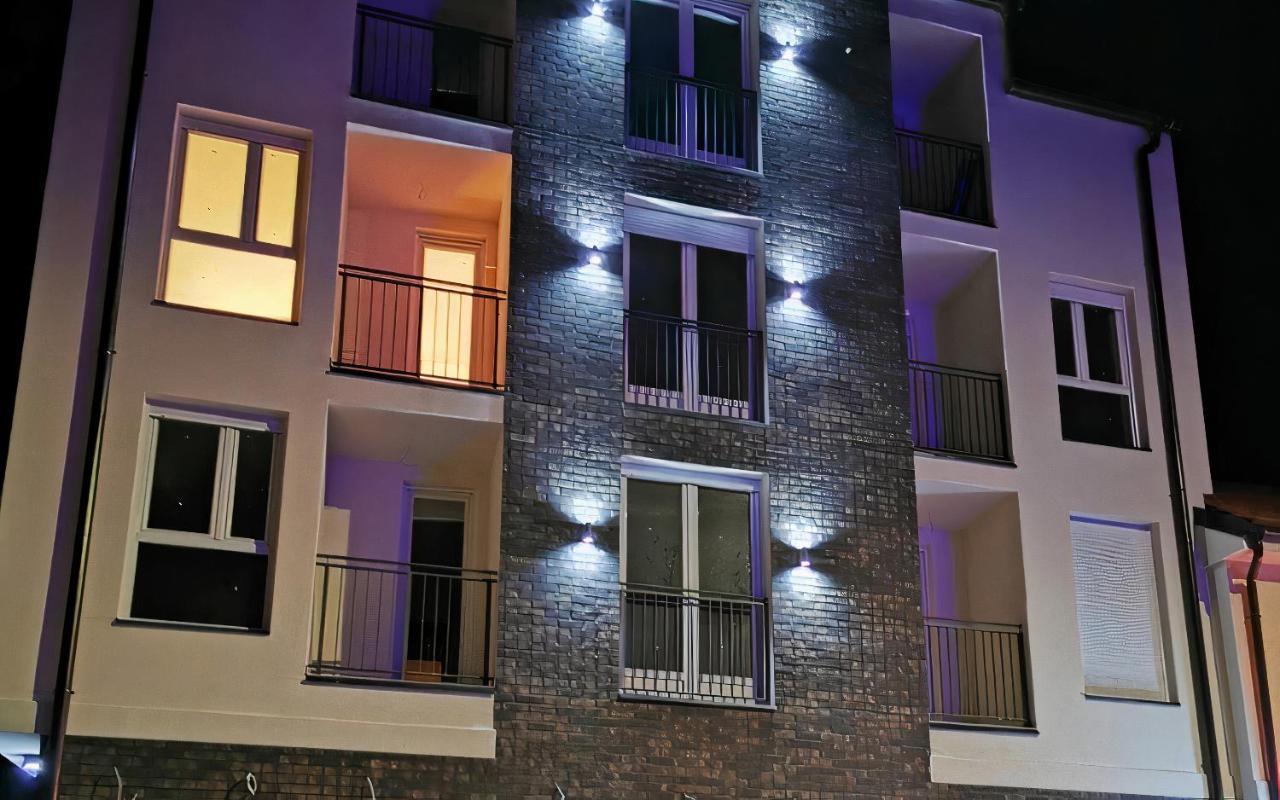 Millenium Apartment 소코 반자 외부 사진